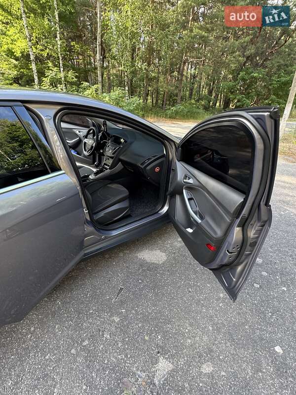 Хэтчбек Ford Focus 2015 в Ахтырке фото 20 Хэтчбек Ford Focus 2015 в Ахтырке