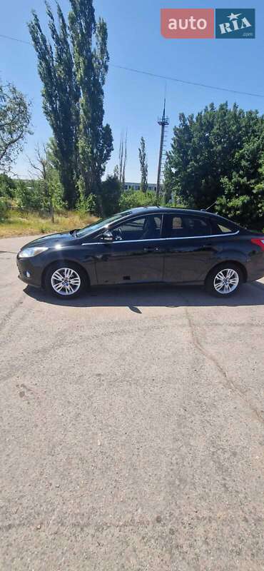 Седан Ford Focus 2012 в Южноукраинске