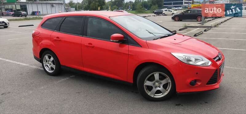 Универсал Ford Focus 2014 в Киеве