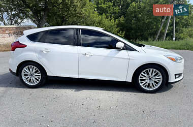 Хэтчбек Ford Focus 2018 в 