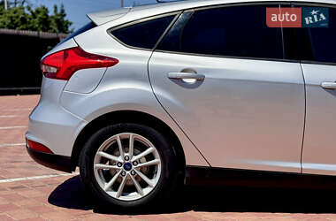 Хэтчбек Ford Focus 2017 в 