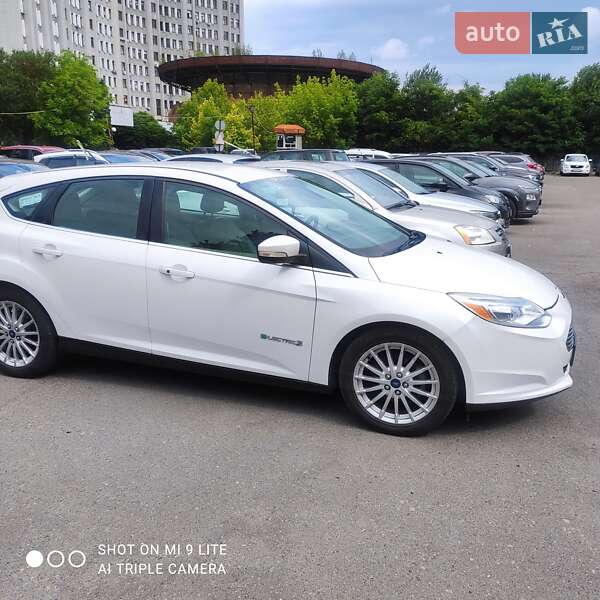 Хетчбек Ford Focus 2012 в Львові