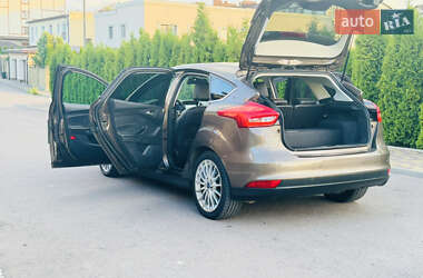 Хэтчбек Ford Focus 2018 в 