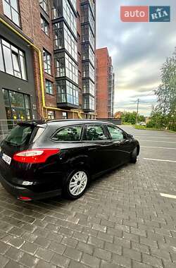 Универсал Ford Focus 2011 в 