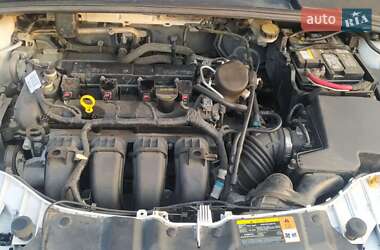 Седан Ford Focus 2013 в 