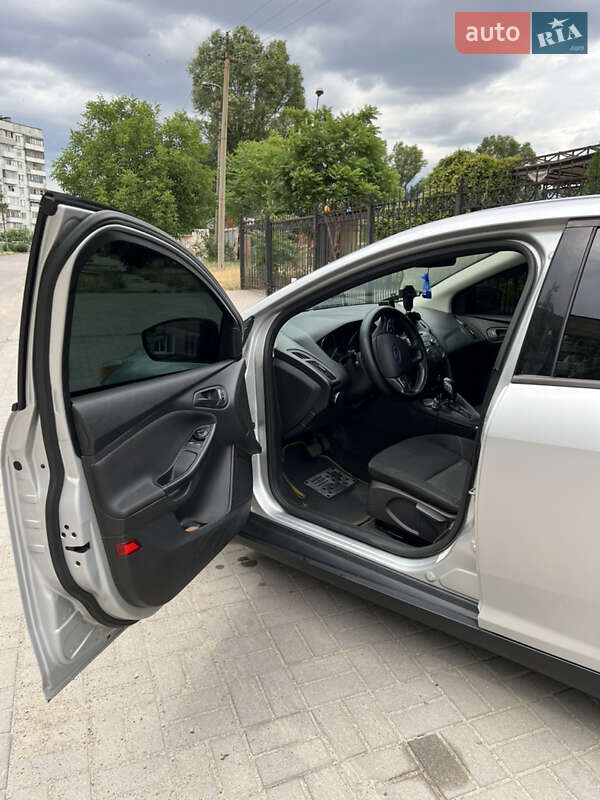 Седан Ford Focus 2015 в Запорожье