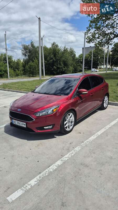 Хэтчбек Ford Focus 2015 в 