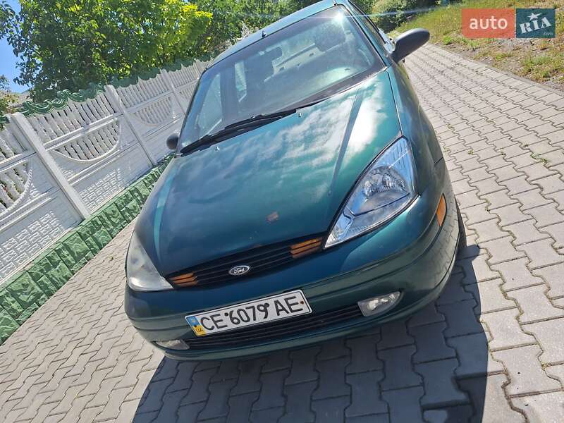 Седан Ford Focus 2002 в Черновцах