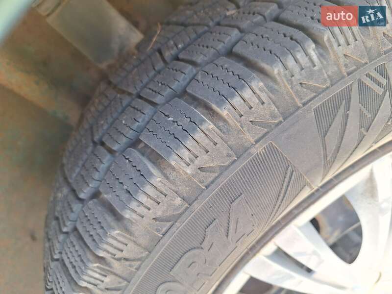 Седан Ford Focus 2002 в Черновцах