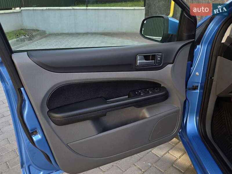 Универсал Ford Focus 2009 в Тернополе