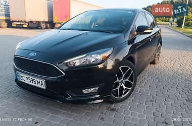 Хэтчбек Ford Focus 2015 в 