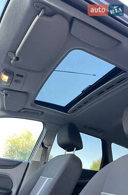 Универсал Ford Focus 2010 в 