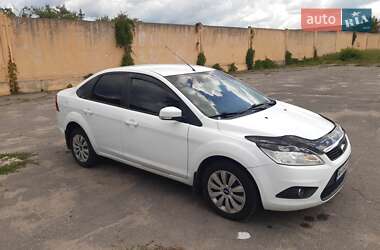 Седан Ford Focus 2010 в 
