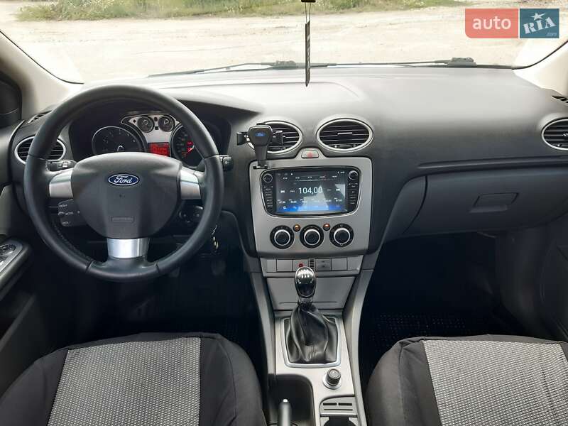 Седан Ford Focus 2010 в Лубнах фото 16 Седан Ford Focus 2010 в Лубнах