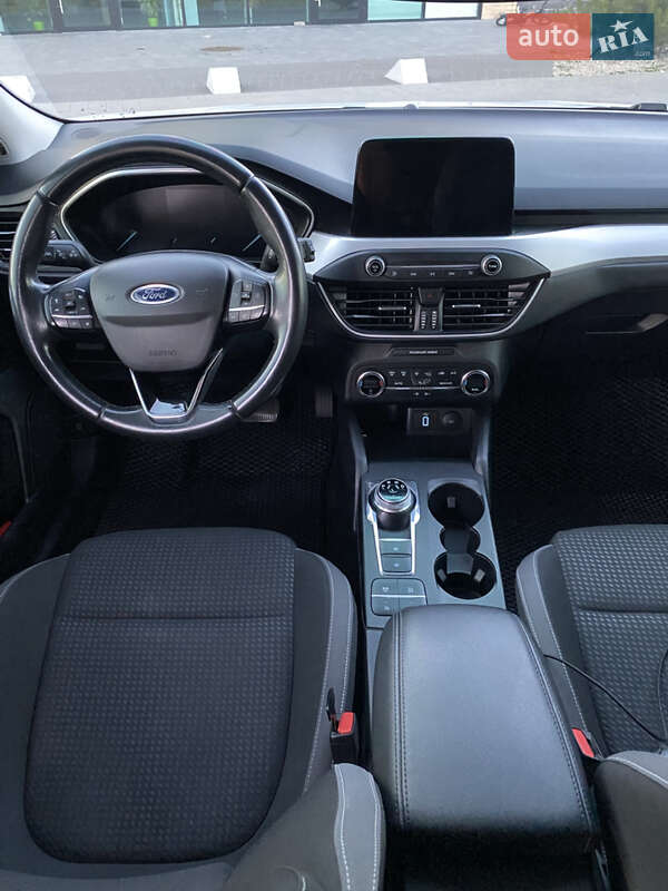 Универсал Ford Focus 2020 в Хмельницком