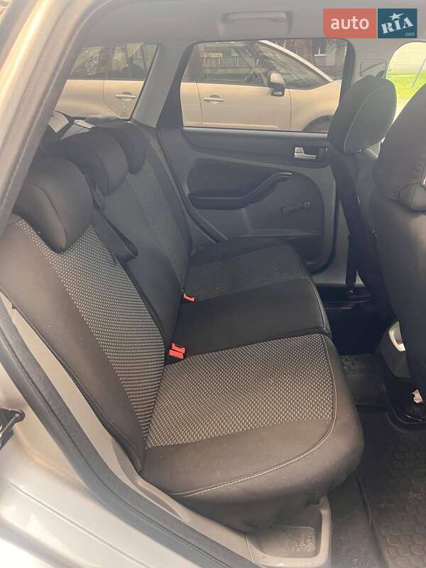 Универсал Ford Focus 2010 в Шептицькому