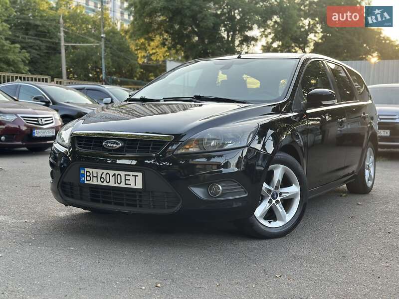 Универсал Ford Focus 2010 в 