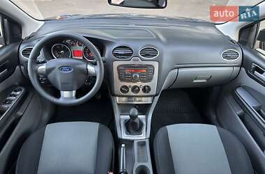 Универсал Ford Focus 2010 в 