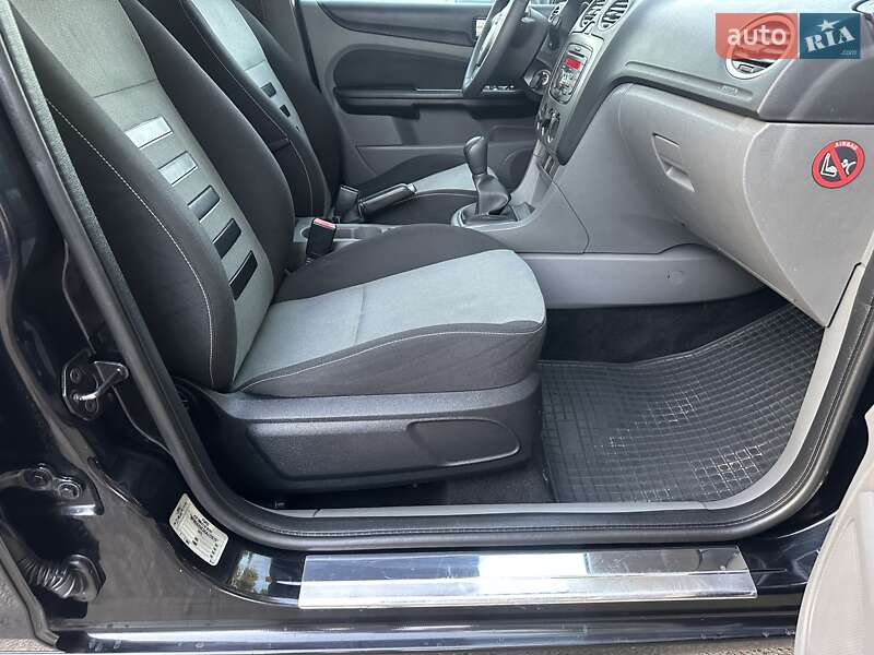 Универсал Ford Focus 2010 в Одессе