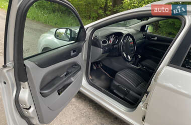 Универсал Ford Focus 2012 в 