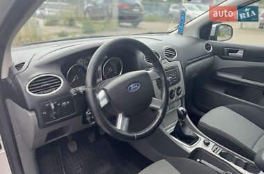 Универсал Ford Focus 2010 в 