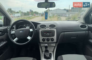 Универсал Ford Focus 2010 в 