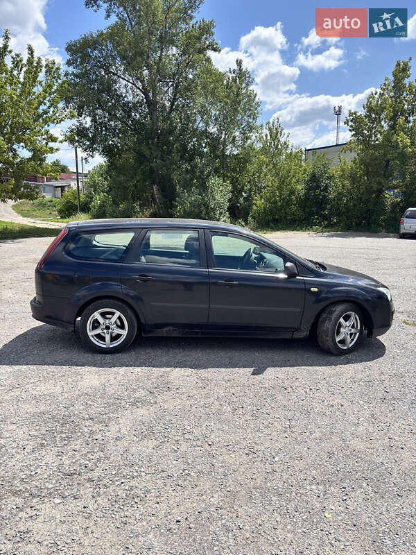 Универсал Ford Focus 2006 в Изюме