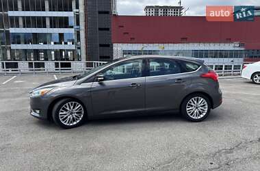 Хетчбек Ford Focus 2015 в Дніпрі