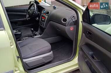 Хэтчбек Ford Focus 2007 в 
