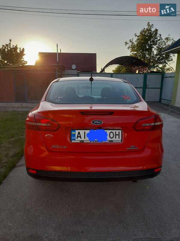 Седан Ford Focus 2016 в Бородянке