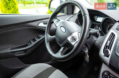 Универсал Ford Focus 2013 в 