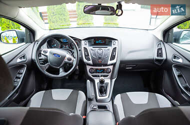 Универсал Ford Focus 2013 в 
