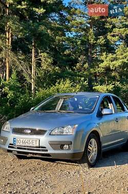 Седан Ford Focus 2005 в Золочеві