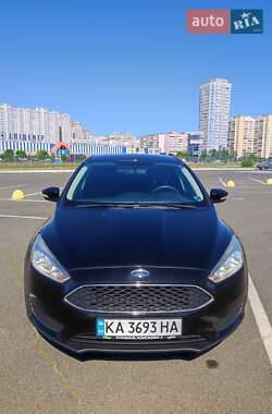 Хетчбек Ford Focus 2015 в Києві