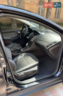 Седан Ford Focus 2013 в 