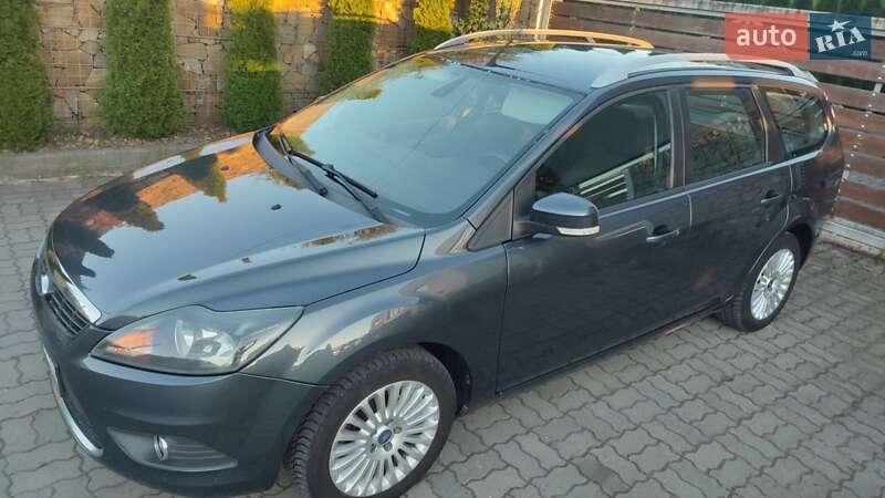 Ford Focus 2010