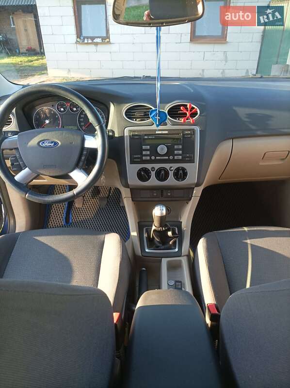 Універсал Ford Focus 2005 в Шептицькому