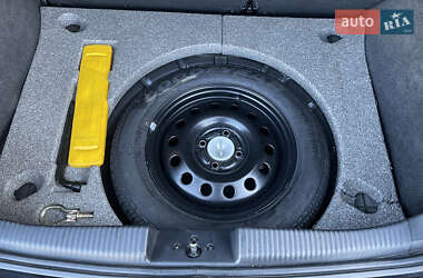Хэтчбек Ford Focus 2003 в 