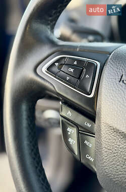 Универсал Ford Focus 2014 в 