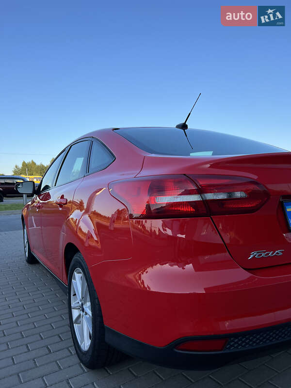 Седан Ford Focus 2015 в Львове