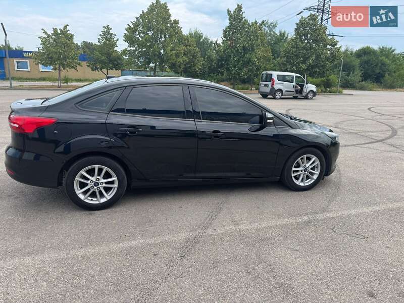 Ford Focus 2017