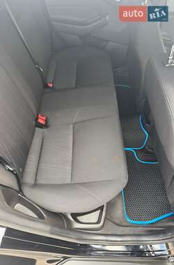 Седан Ford Focus 2017 в 