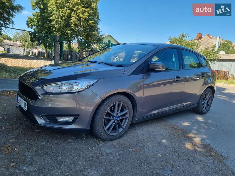 Хэтчбек Ford Focus 2015 в Умани
