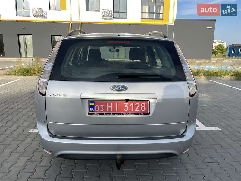 Универсал Ford Focus 2010 в Луцке
