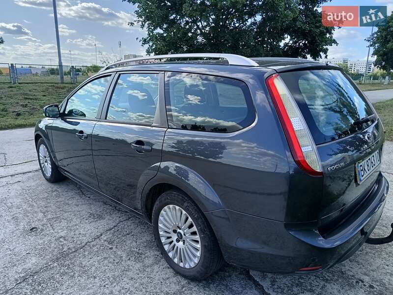 Универсал Ford Focus 2010 в Нетешине фото 5 Универсал Ford Focus 2010 в Нетешине