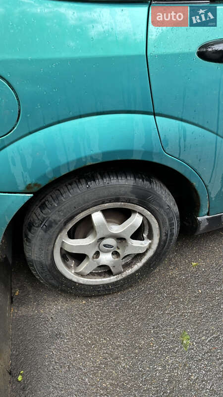 Хетчбек Ford Focus 1999 в Харкові
