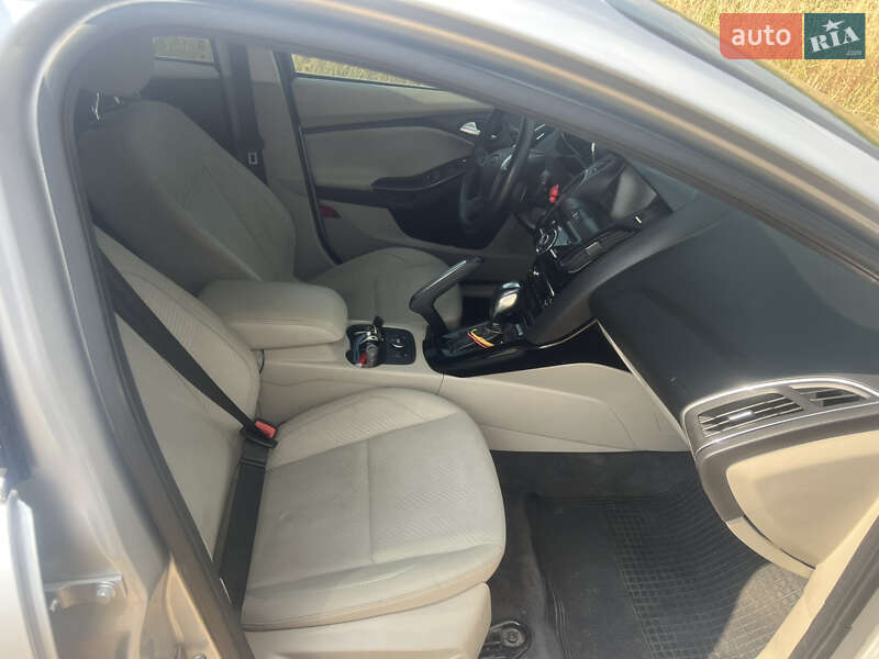 Хетчбек Ford Focus 2011 в Львові