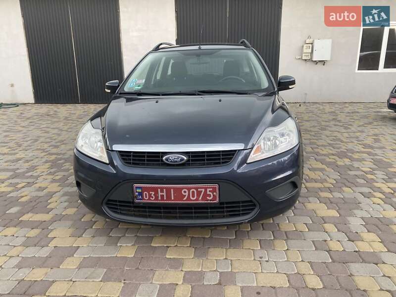 Універсал Ford Focus 2008 в Нововолинську