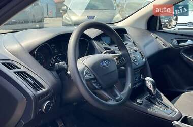 Седан Ford Focus 2015 в 