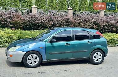 Хетчбек Ford Focus 1998 в 